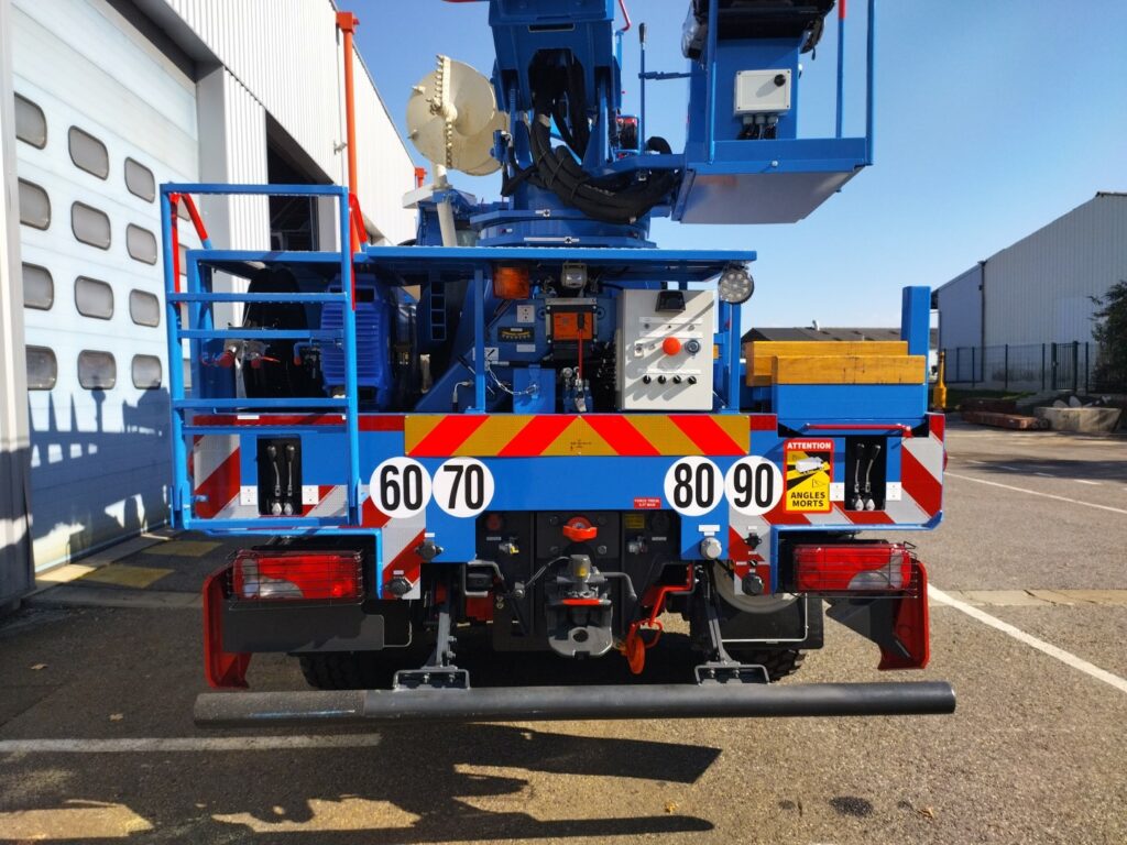 treuil de halage hydraulique arrière